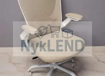 Krzesło biurowe obrotowe z siatką