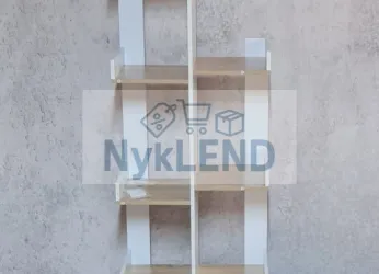 Regał na książki w kształcie drzewa